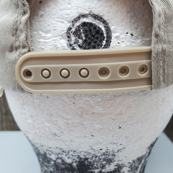 Sherni's Candies & Cones Beige & Green Snapback Baseball Hat Cap One Size - Picture 5 of 7